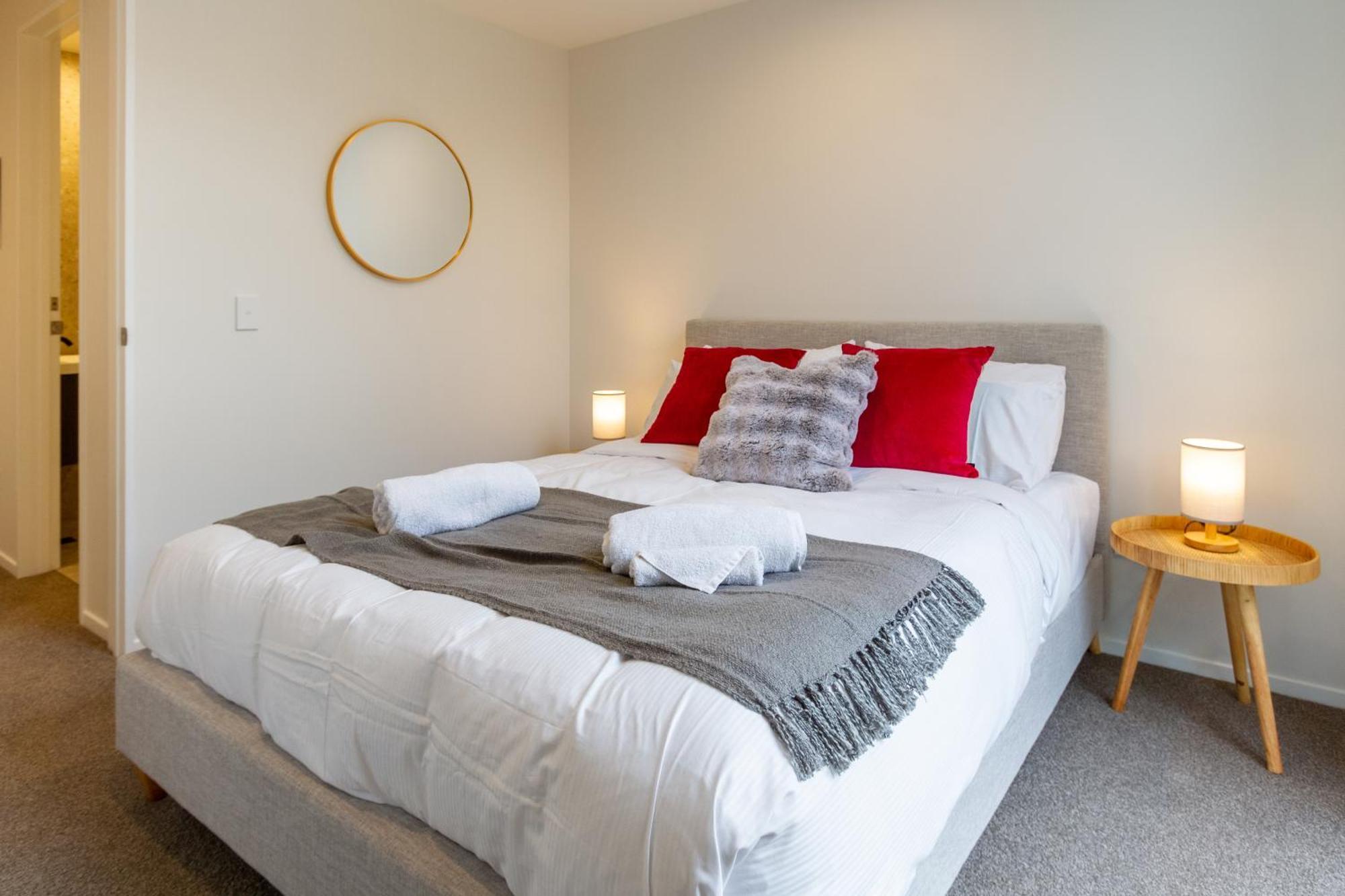 Stylish 3 Bedroom Home In Prime City With Garage Christchurch Exterior foto